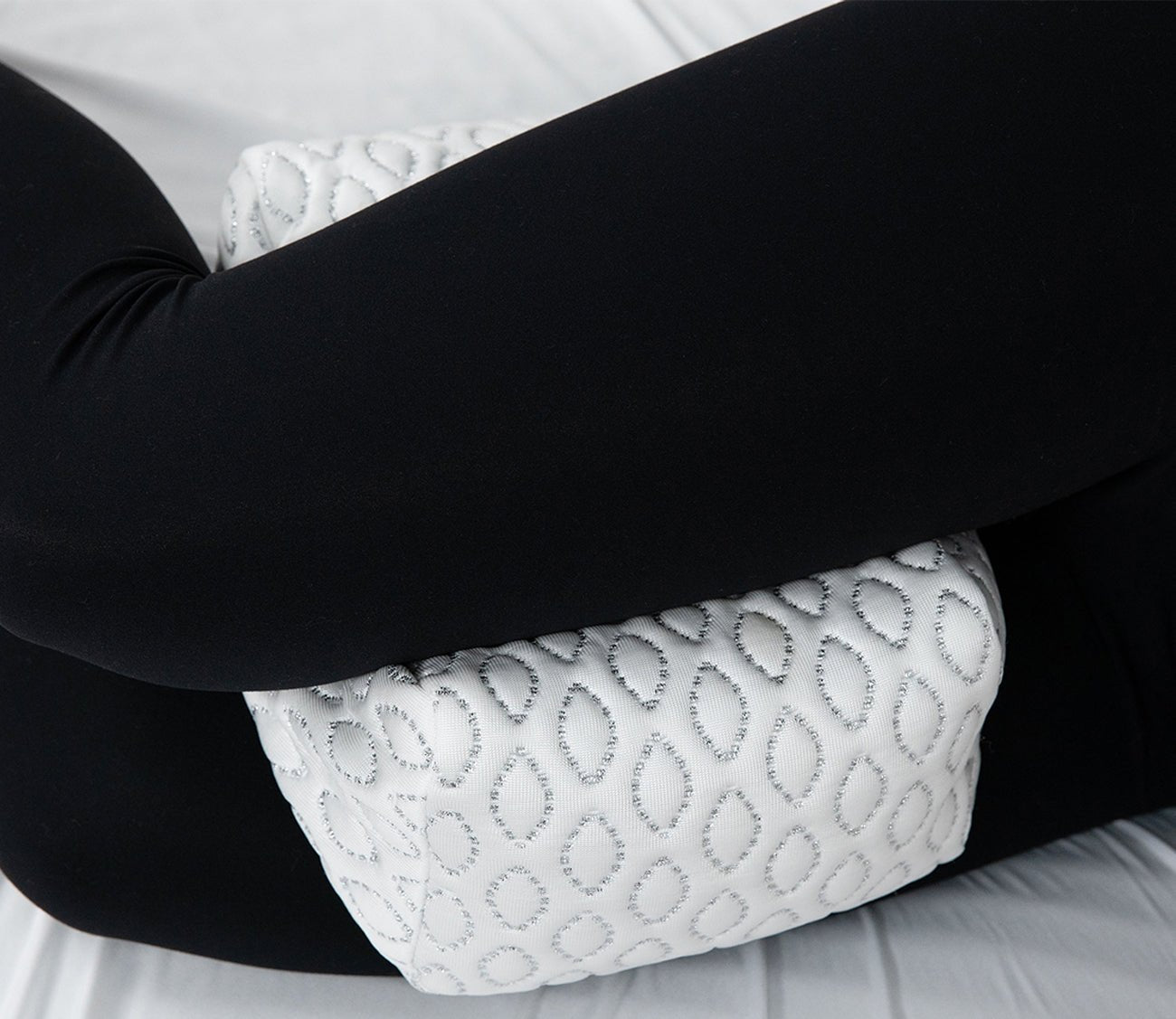 Bedgear Knee Support Pillow by Bedgear