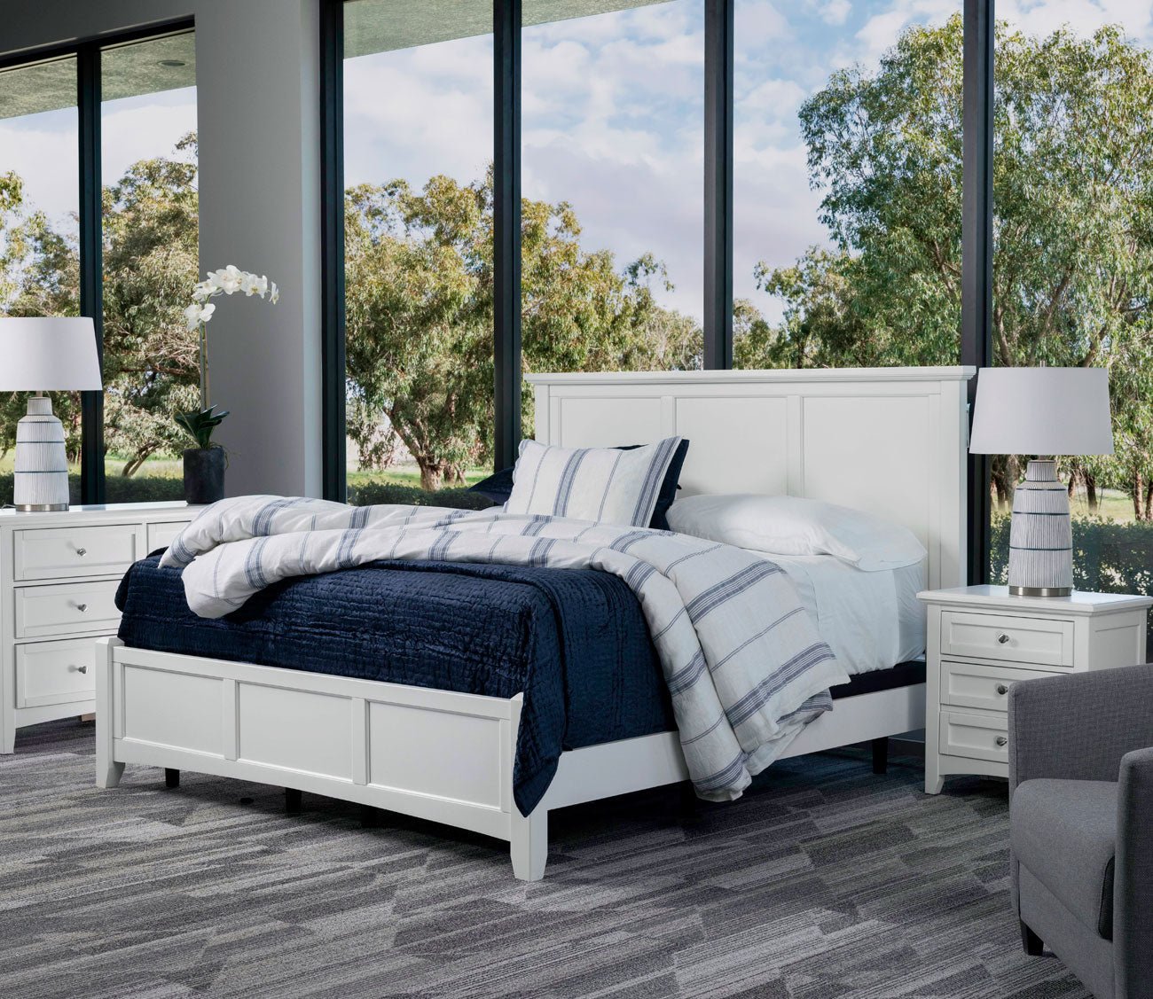Bonanza Bedroom Set in white - lifestyle