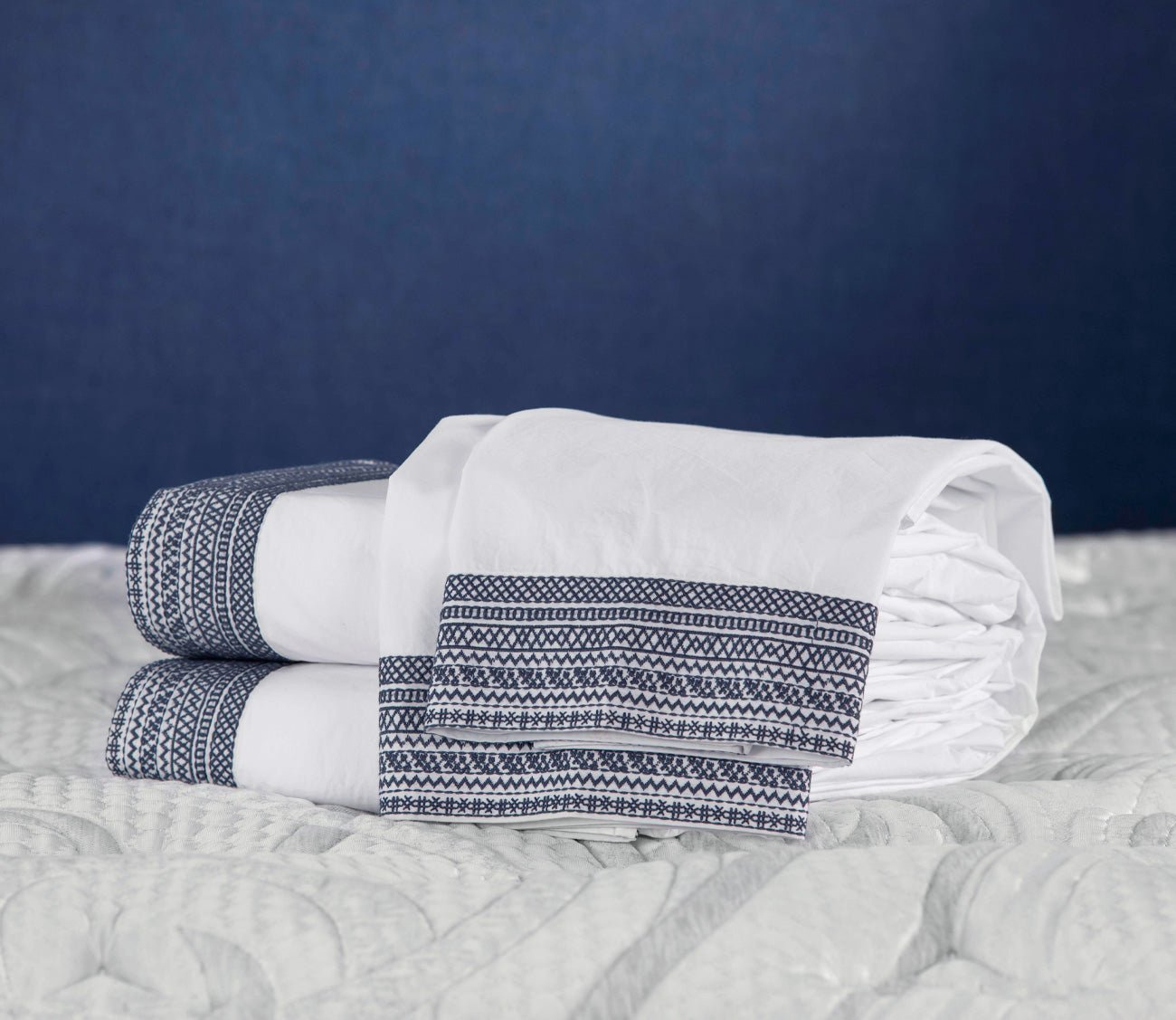 CM Home Olivia Embroidered Cotton Percale Sheet Set by CM Home