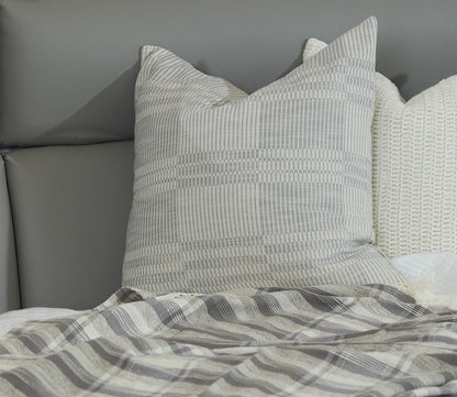 CM Italia Dafne Leather Upholstered Bed by CM Italia
