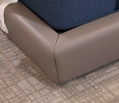 CM Italia Narciso Leather Upholstered Bed by CM Italia
