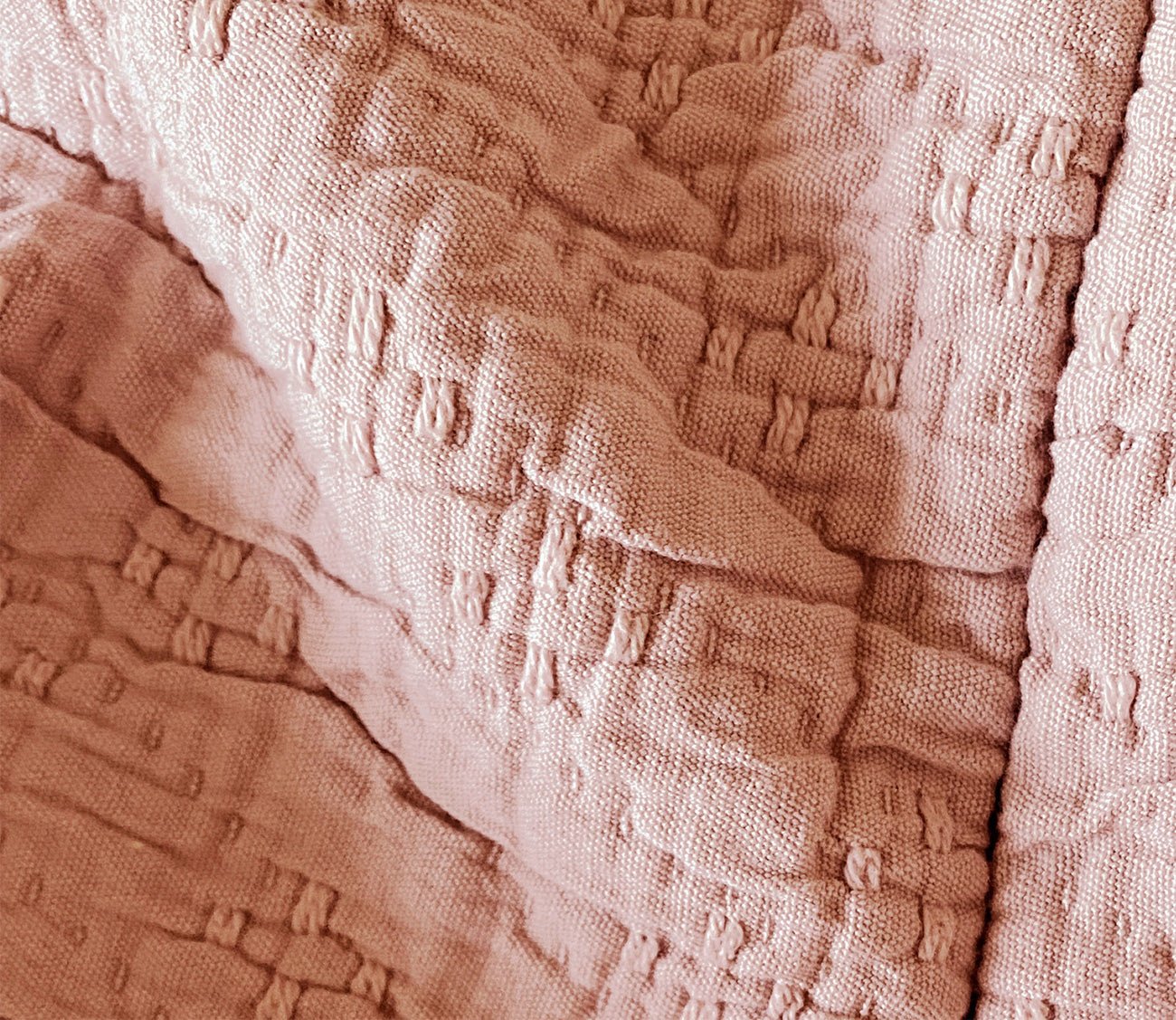 Dr. Weil Wave Coverlet by Dr. Weil by PureCare in sandstone, detail
