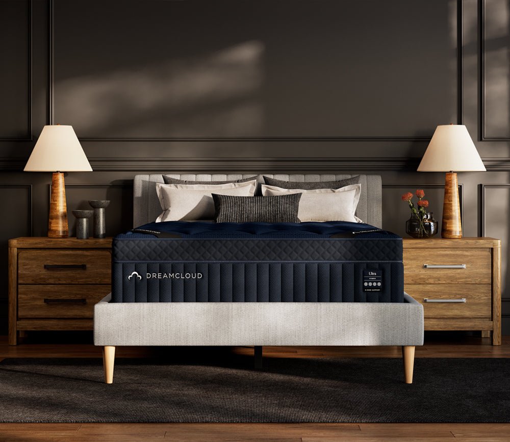 DreamCloud 4.0 Ultra Hybrid Mattress in a modern lifetsyle setting.
