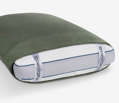 Hyper-Wool Sheet Set by Bedgear - pillowcase in green, strap detail