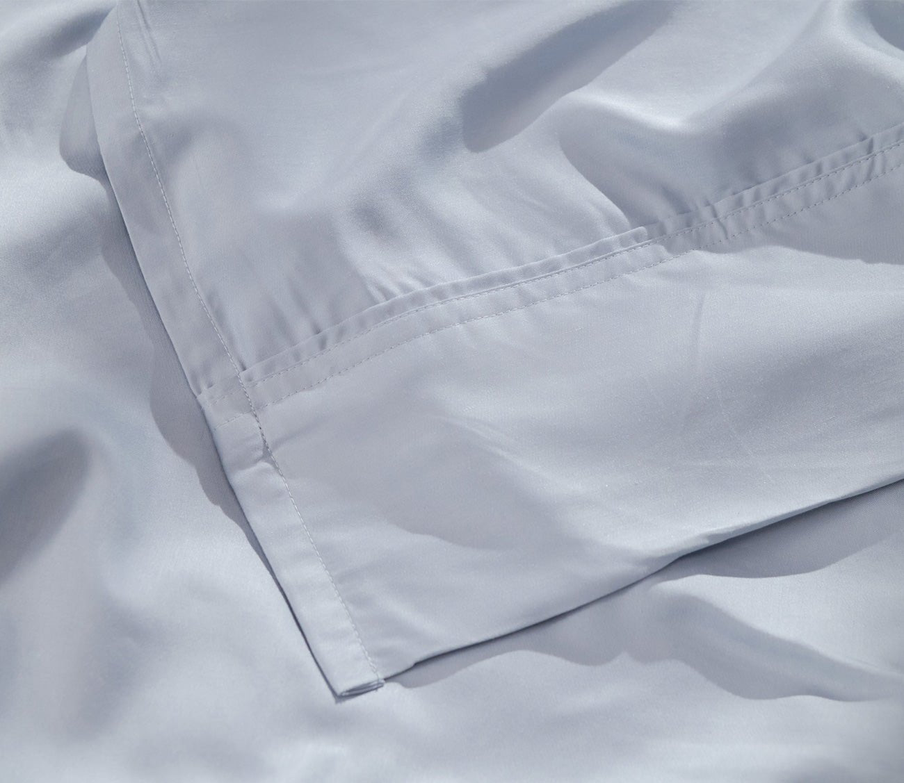 Iced Cooling Sheet Set by Hush Blankets, blue sheets close up