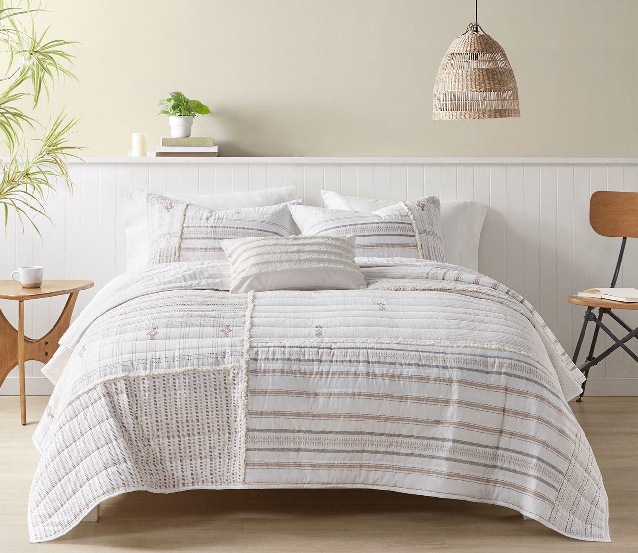 Ink & Ivy Salar Printed Cotton Coverlet