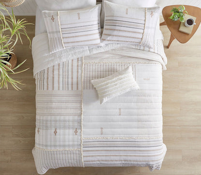 Ink & Ivy Salar Printed Cotton Coverlet by INK + IVY