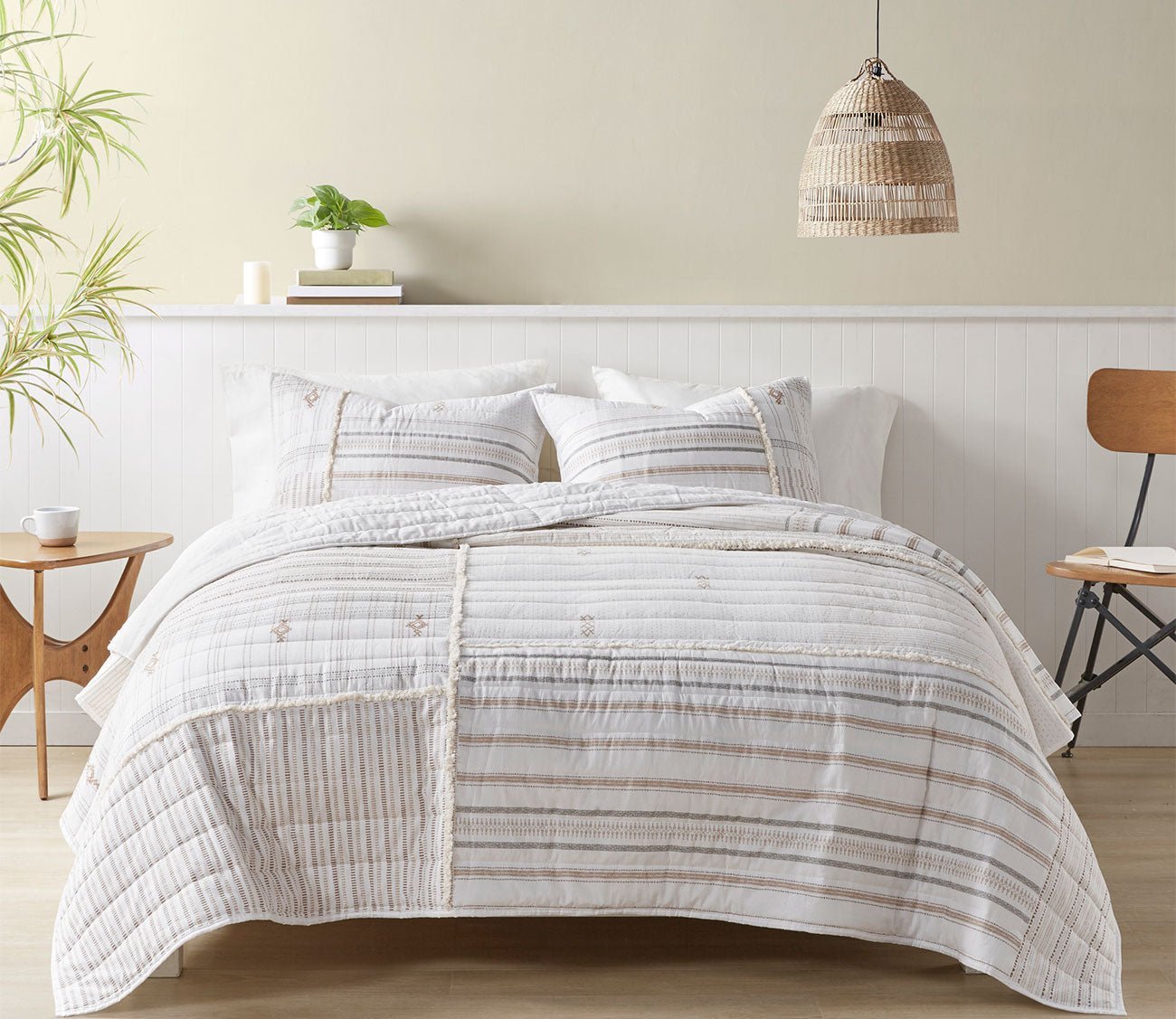 Ink & Ivy Salar Printed Cotton Coverlet by INK + IVY