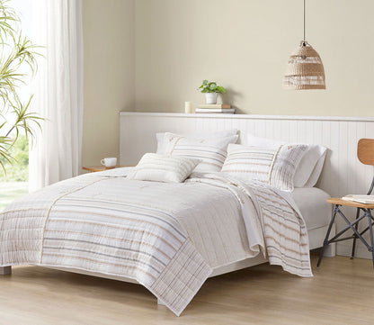Ink & Ivy Salar Printed Cotton Coverlet by INK + IVY