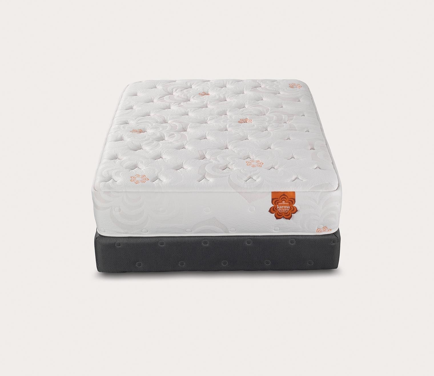 Silo image of Karma Elite Hybrid Super Cush Mattress - head-on view.