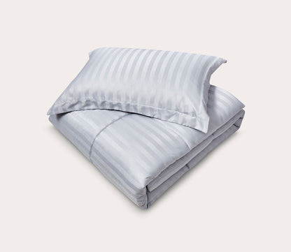 Kathy Ireland Reversible Down Alternative Comforter Set by Kathy Ireland Home