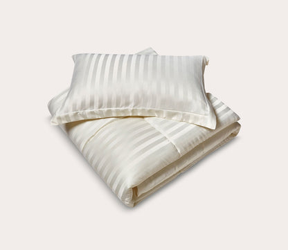 Kathy Ireland Reversible Down Alternative Comforter Set by Kathy Ireland Home