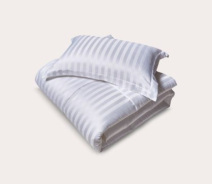 Kathy Ireland Reversible Down Alternative Comforter Set by Kathy Ireland Home