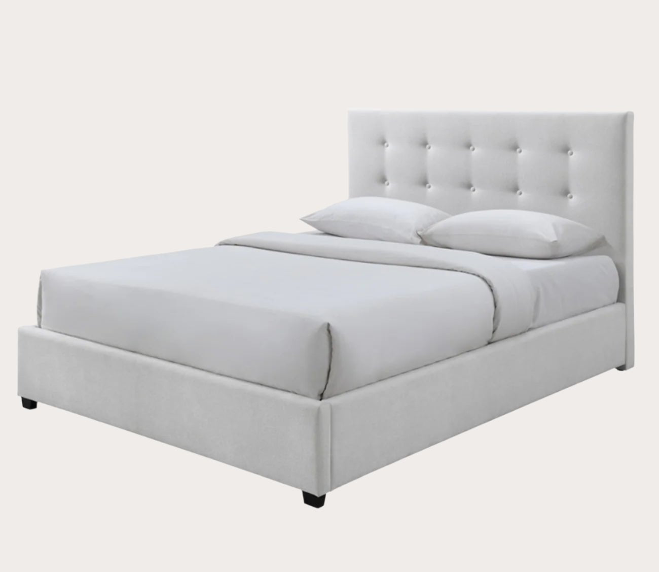 Kemper Button Tufted Bed by Bassett Mirror