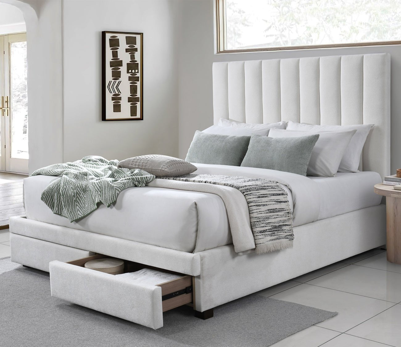 Kemper Channel Storage Bed in bone
