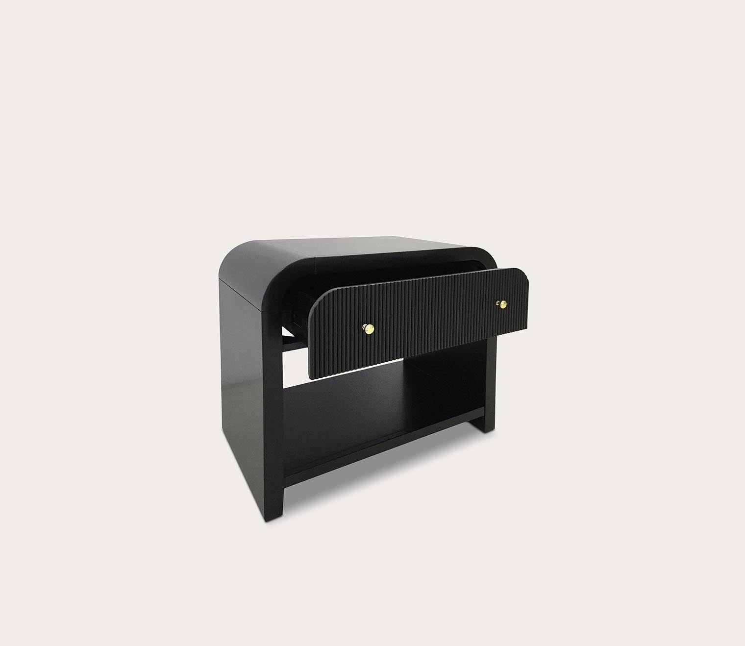 Liabella 1-Drawer Curved Nightstand by Safavieh - black silo with open drawer