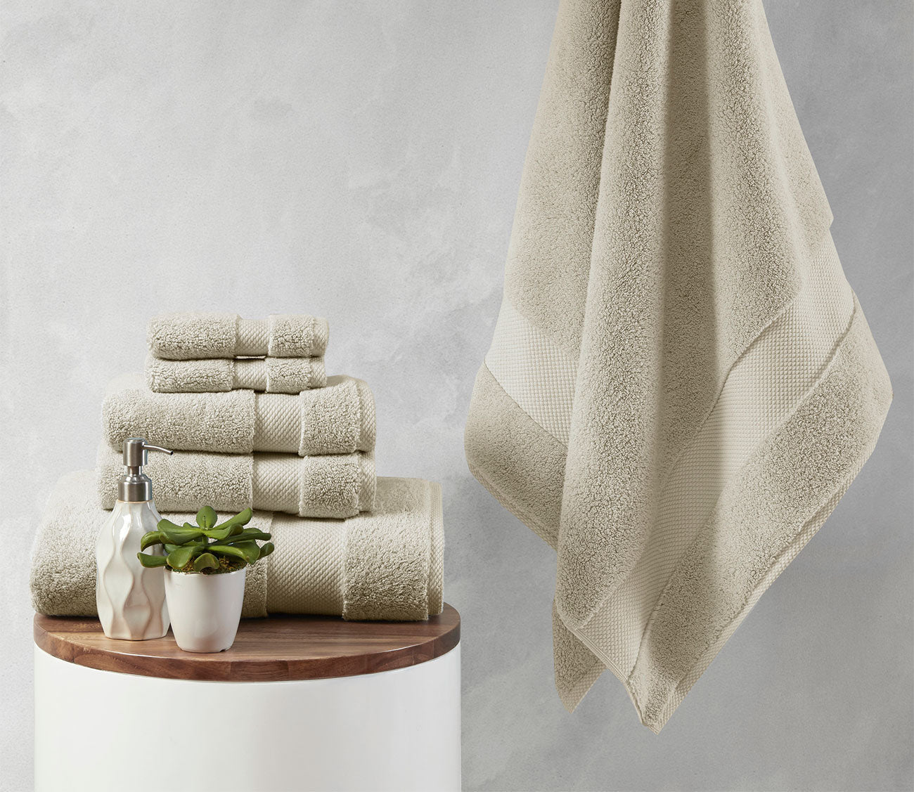 Madison Park Signature Spendor 6pc Bath Towel Set by Madison Park Signature