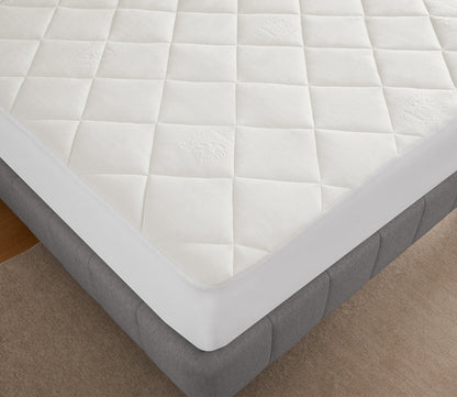 Night Song Bamboo Blend Mattress Pad