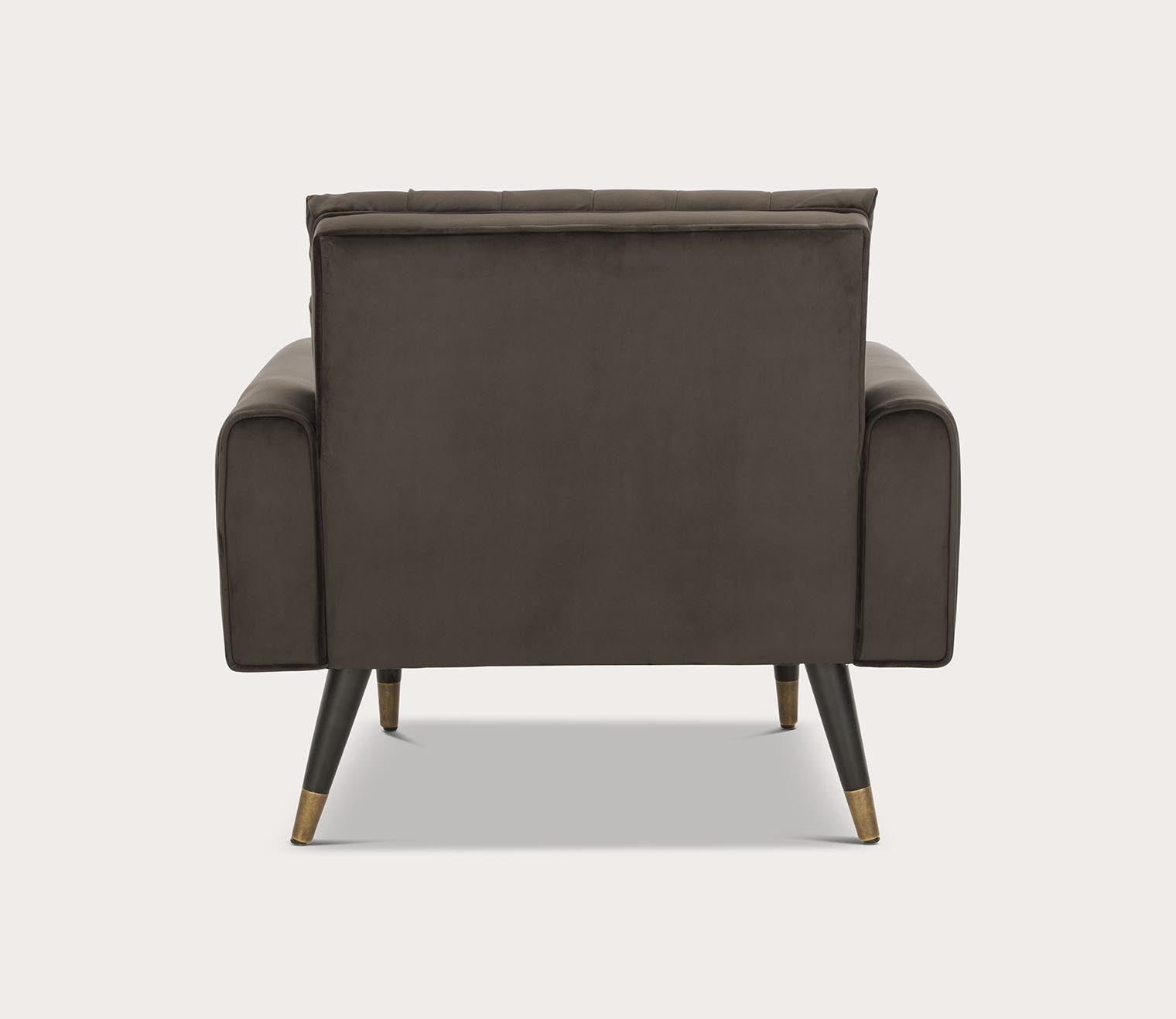 Safavieh Amaris Tufted Accent Chair by Safavieh