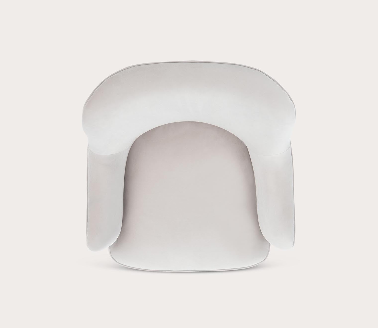 Safavieh Arlyss Accent Chair by Safavieh