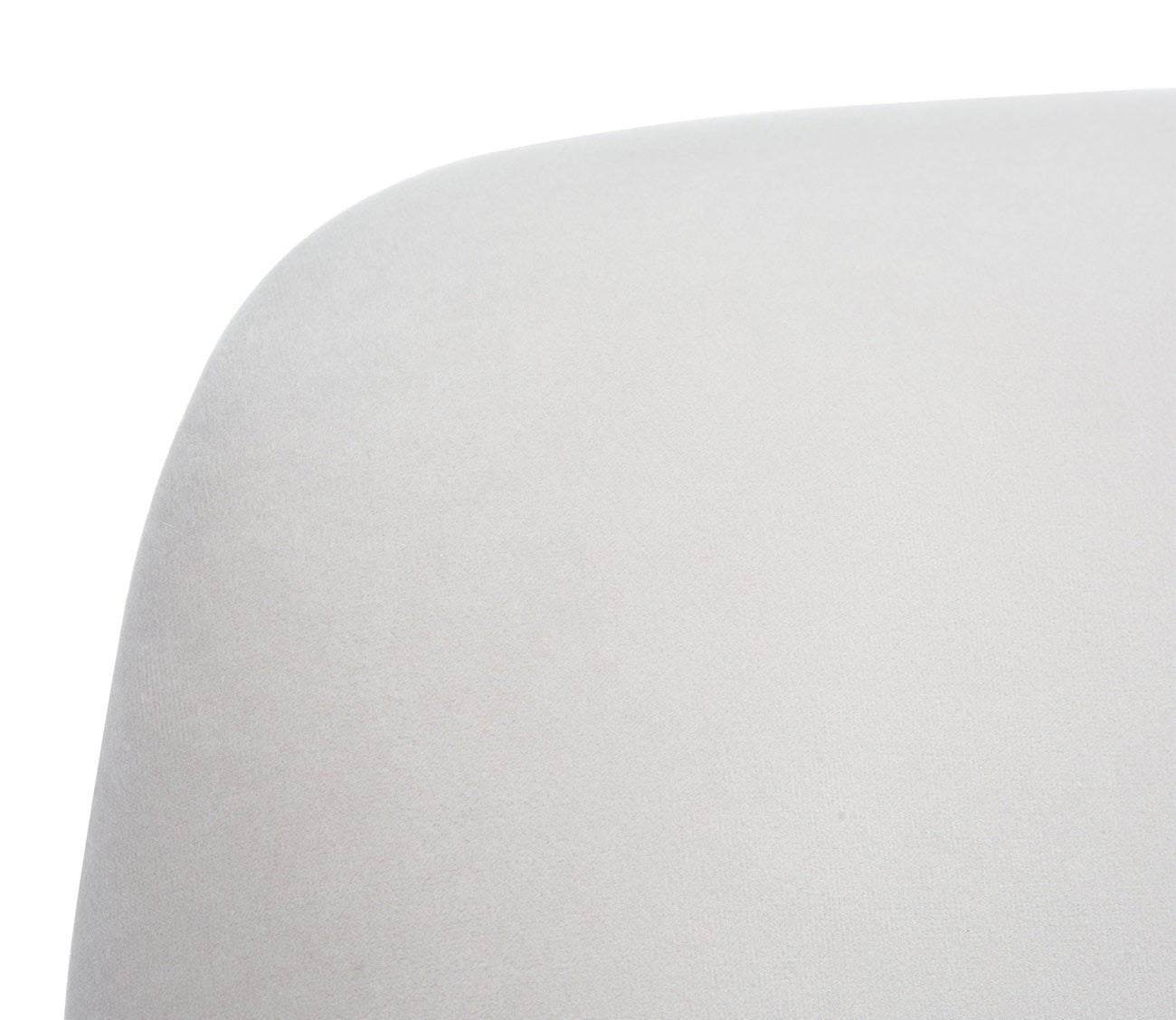 Safavieh Arlyss Accent Chair by Safavieh