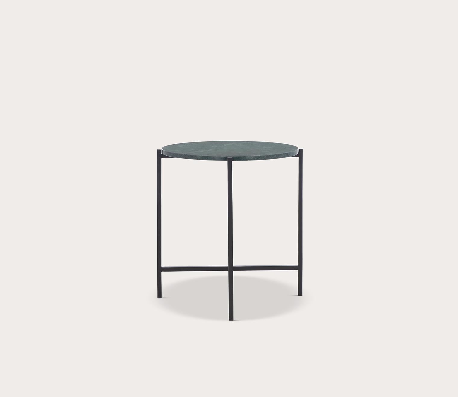 Safavieh Evrynne Round Accent Table by Safavieh