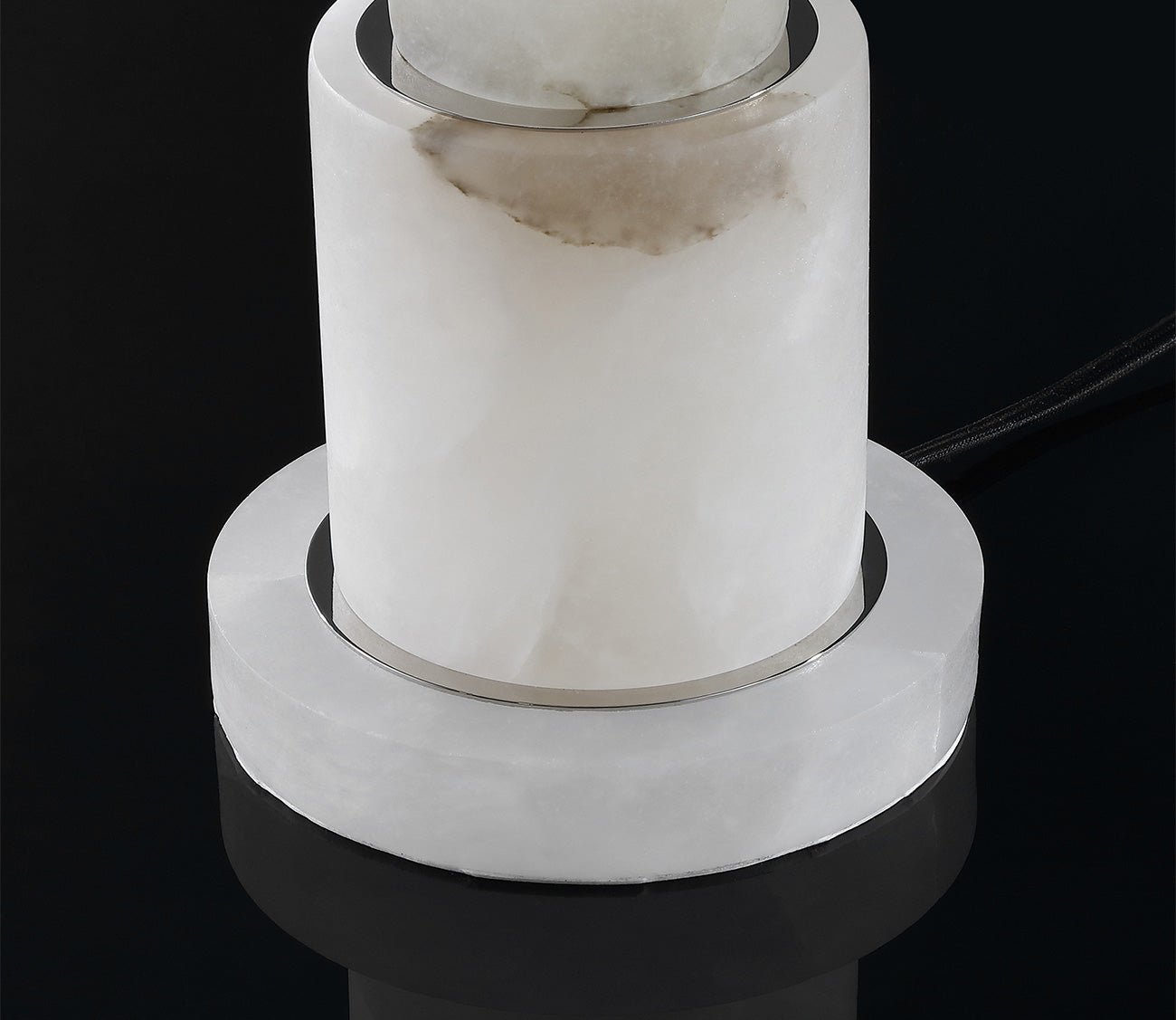 Safavieh Gardiner Alabaster Table Lamp by Safavieh