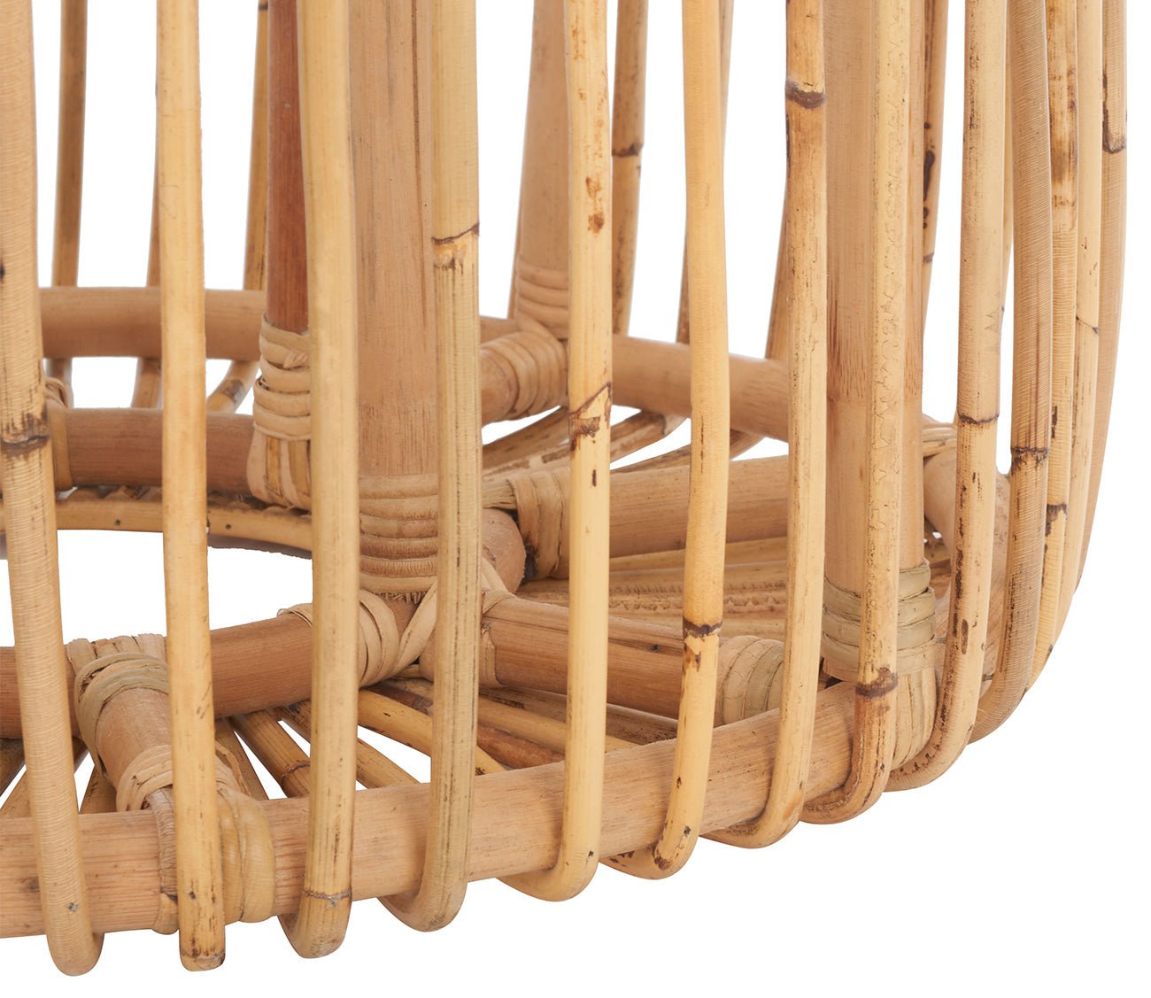 Safavieh Jabez Round Accent Table by Safavieh