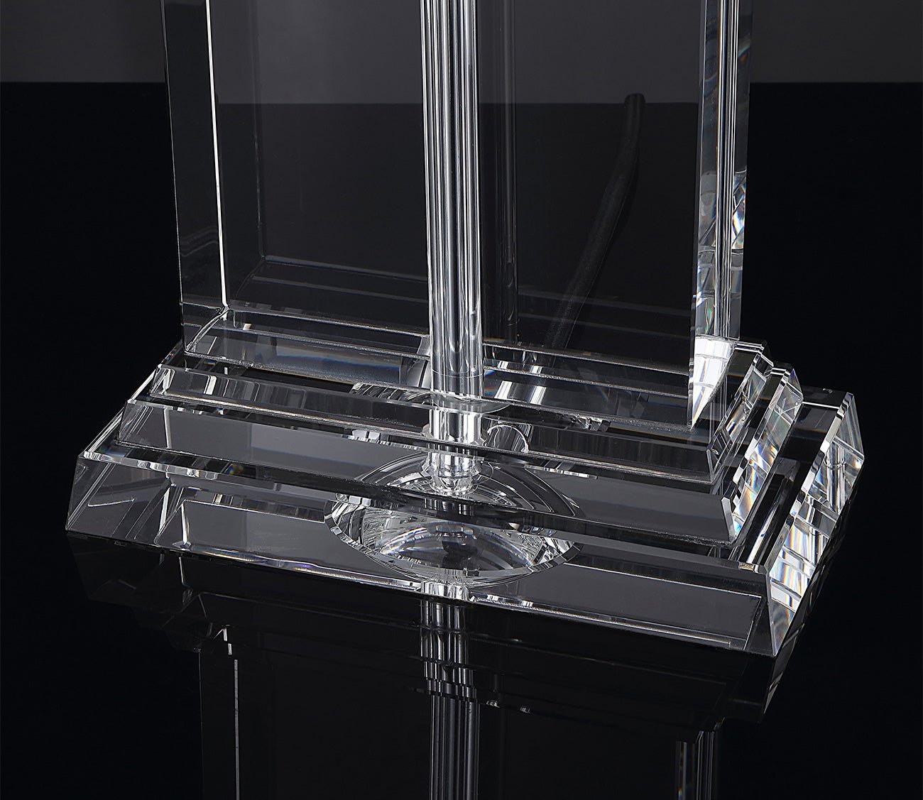 Safavieh Schmidt Crystal Table Lamp by Safavieh