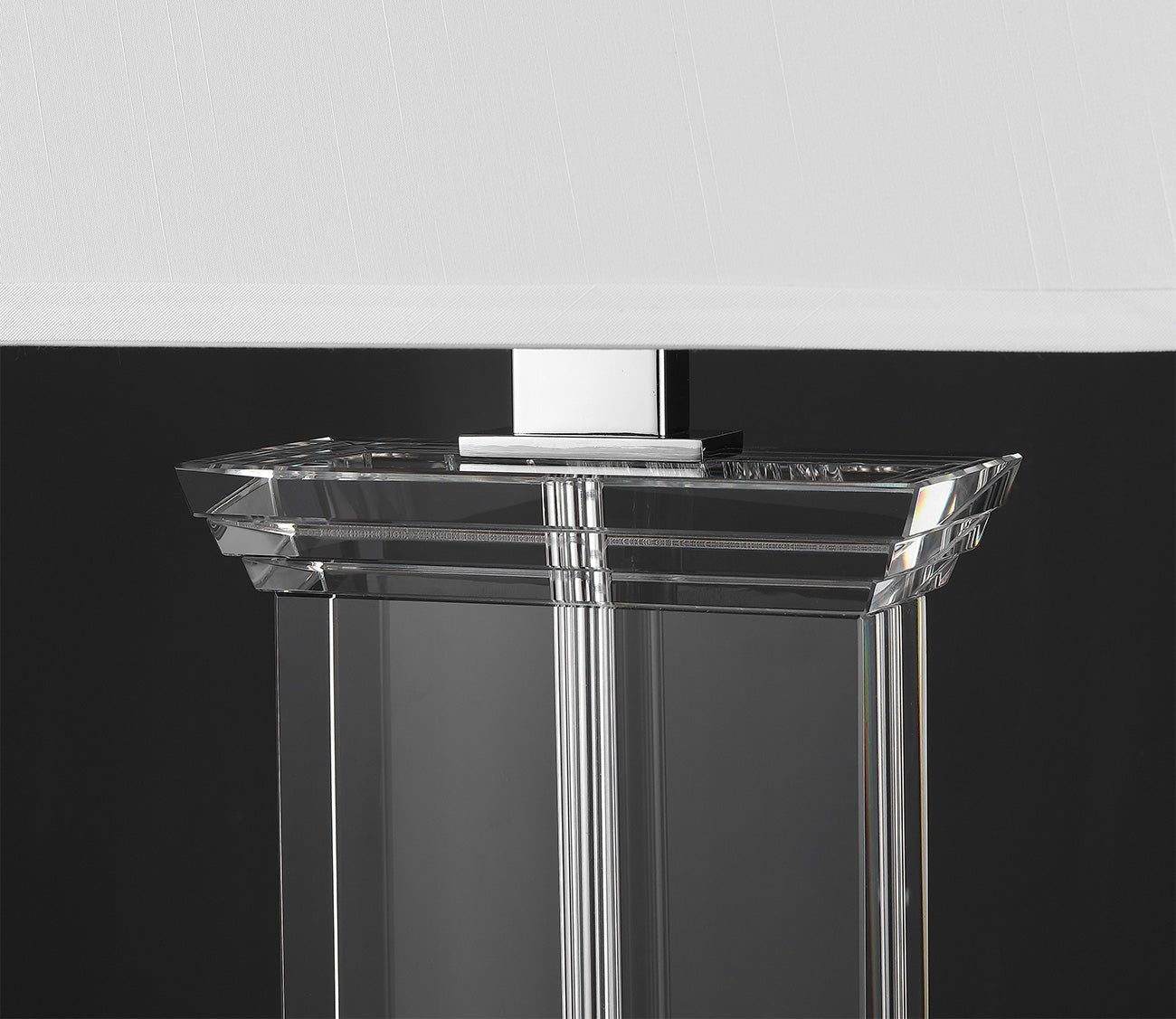Safavieh Schmidt Crystal Table Lamp by Safavieh