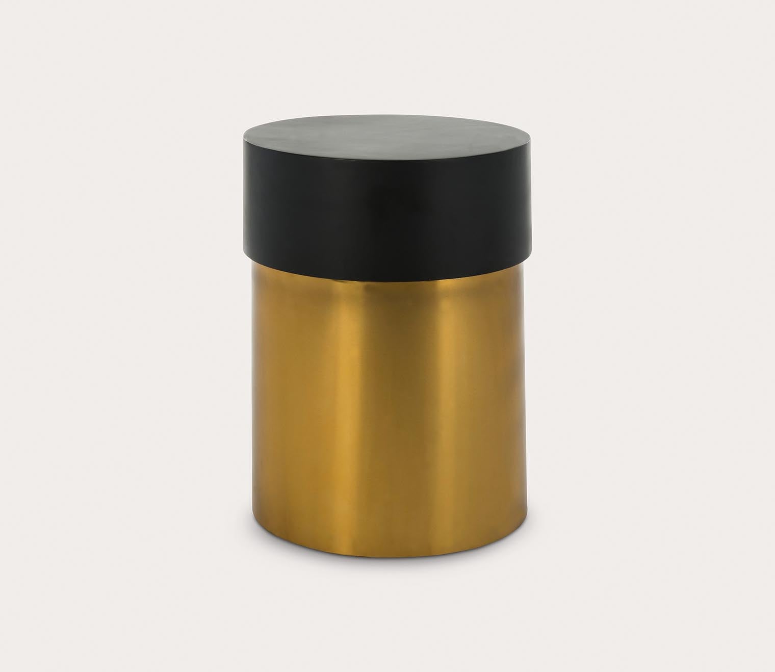 Safavieh Solstice Round Side Table by Safavieh