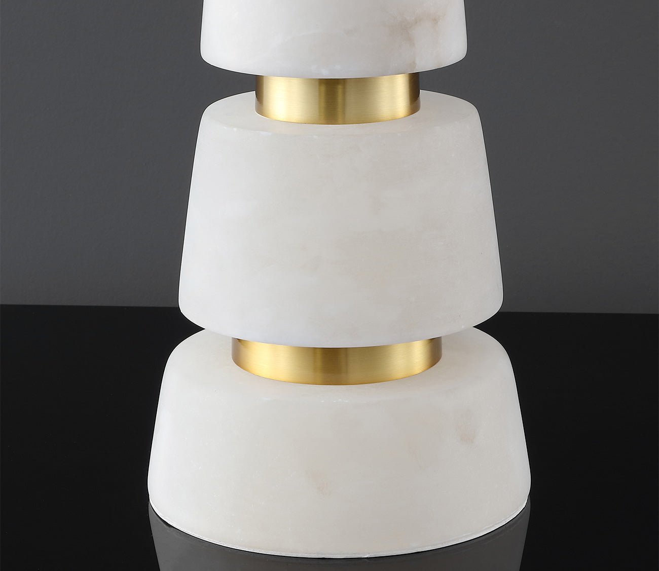 Safavieh Zhang Alabaster Table Lamp by Safavieh