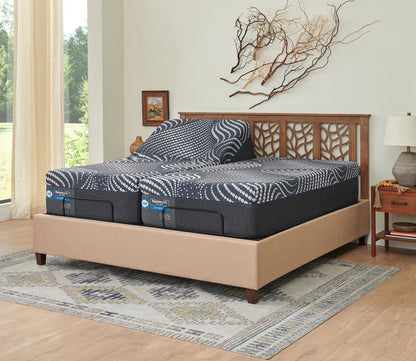 Sealy Posturepedic® Plus Hybrid High Point Firm Mattress by Sealy