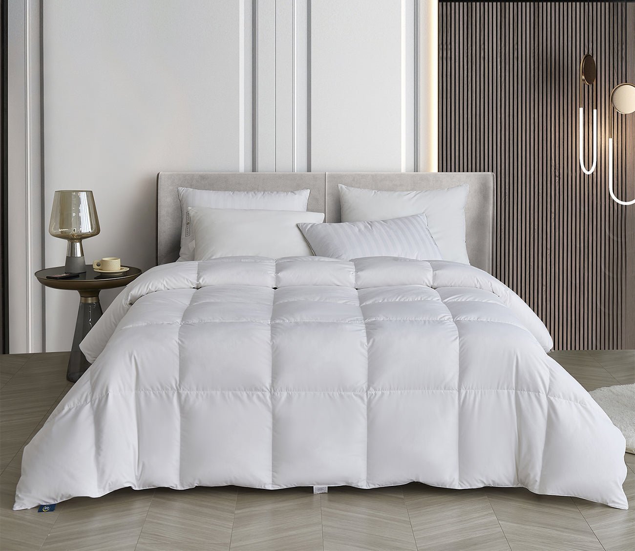 All Season Polyester and Cotton Blend Goose Down Fiber Comforter