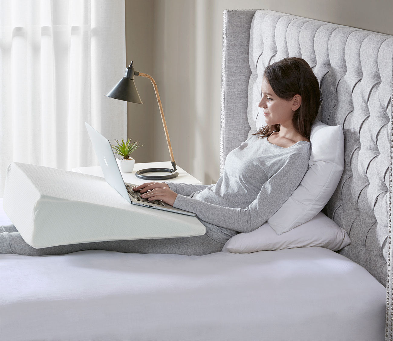 Sleep Philosophy Memory Foam Wedge Pillow by Sleep Philosophy