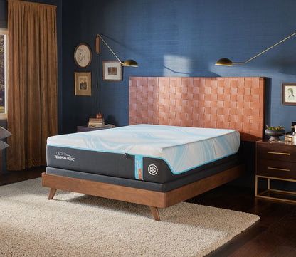 Tempur - LUXEbreeze 2.0 Firm Mattress by Tempur - Pedic