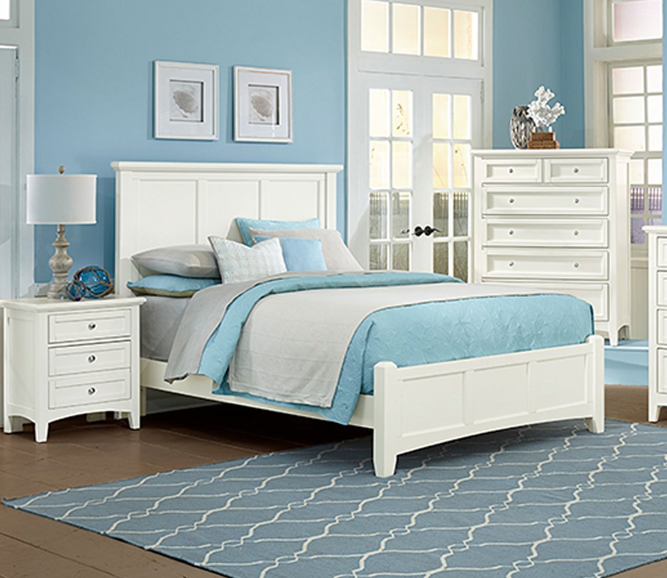 Vaughan Bassett Bonanza Bedroom Set by Vaughan Bassett