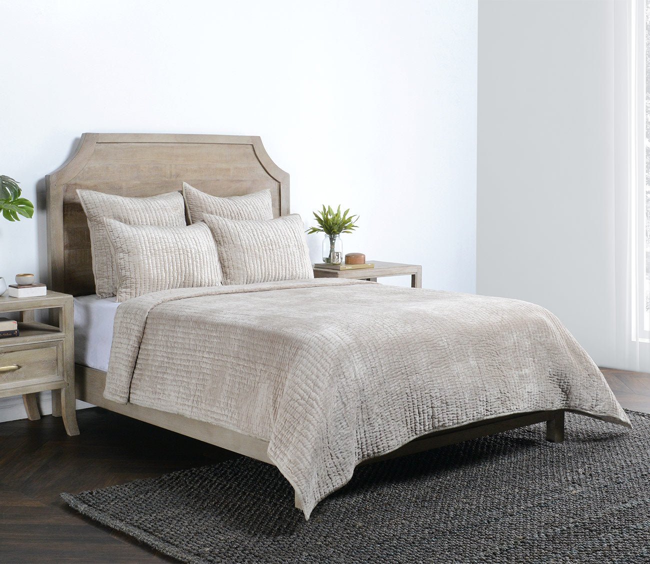 Bari Velvet Pebble Quilt