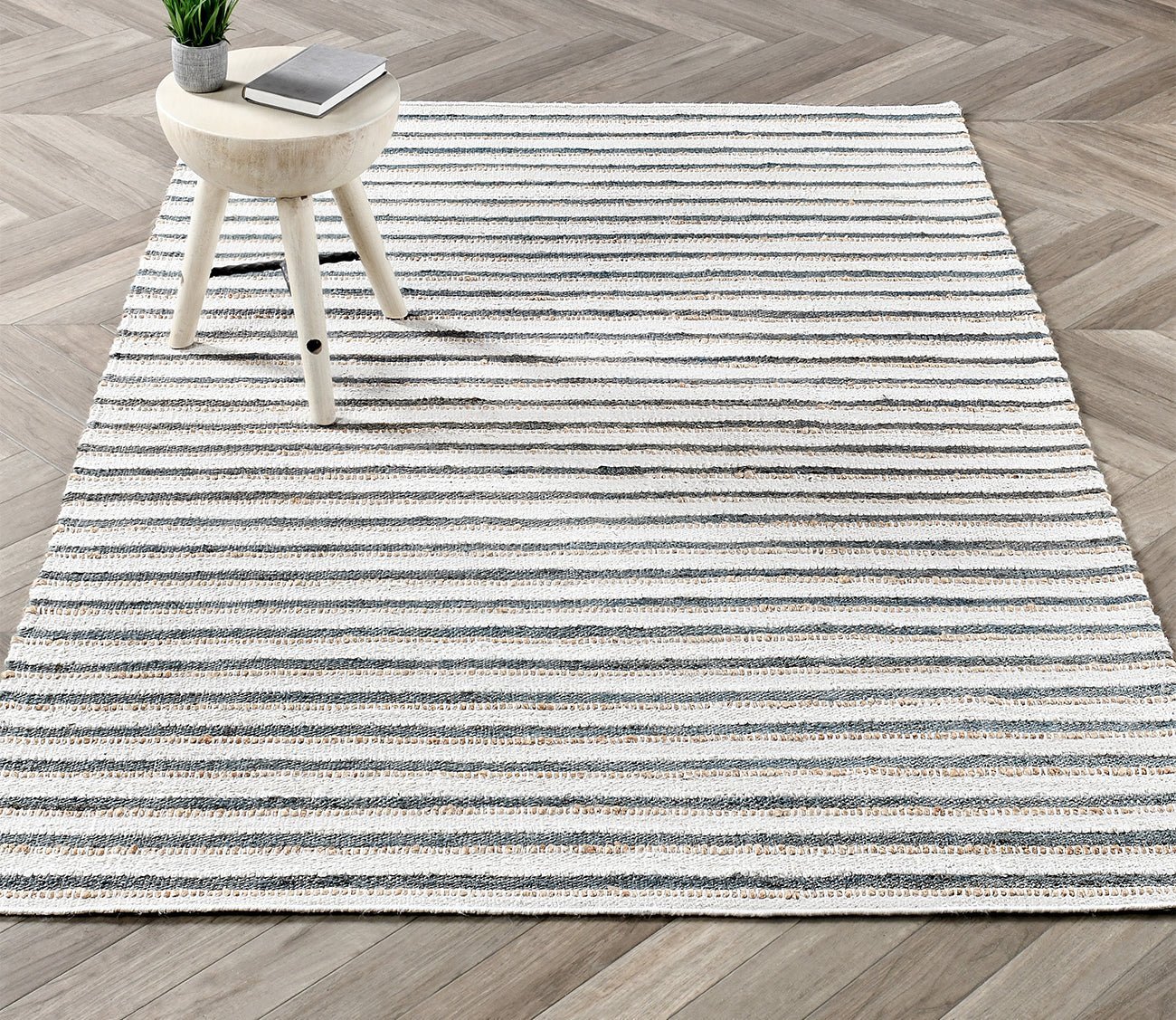 Villa by Classic Home Del Mar Aqua Area Rug by Villa by Classic Home