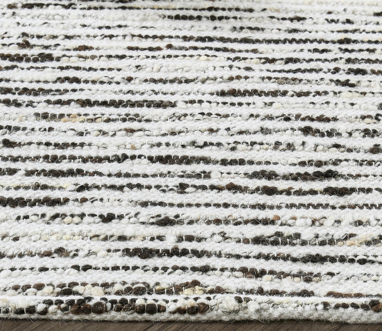 Villa by Classic Home Isa Stripe Ivory Black Area Rug by Villa by Classic Home