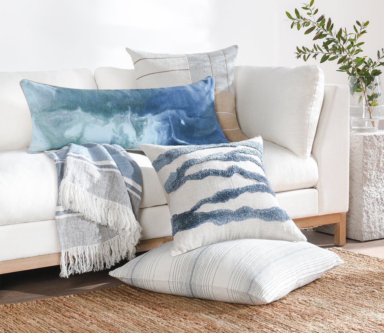 Villa by Classic Home Lima Stripe Throw Blanket by Villa by Classic Home
