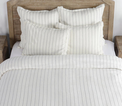 Villa by Classic Home Monaco Ivory Linen 3 - Piece Duvet Cover Set by Villa by Classic Home