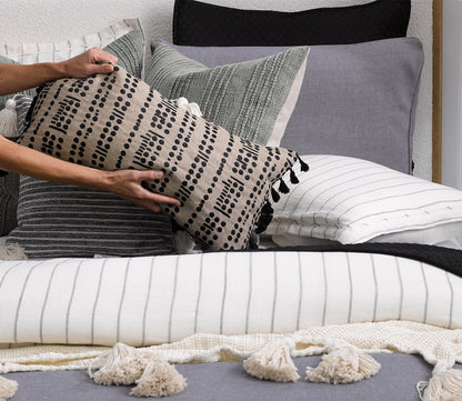 Villa by Classic Home Monaco Ivory Linen 3 - Piece Duvet Cover Set by Villa by Classic Home