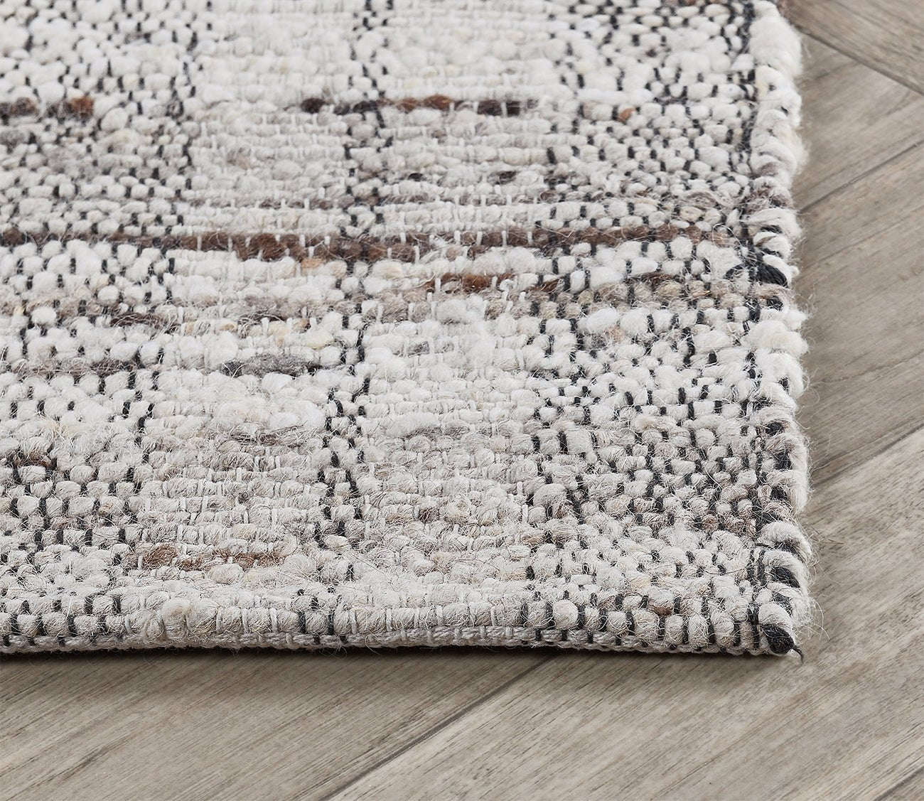 Villa by Classic Home Perth Cotton Wool Area Rug by Villa by Classic Home
