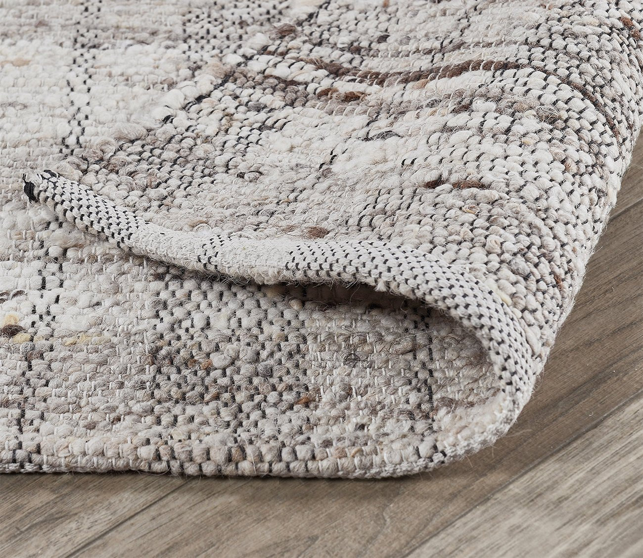 Villa by Classic Home Perth Cotton Wool Area Rug by Villa by Classic Home