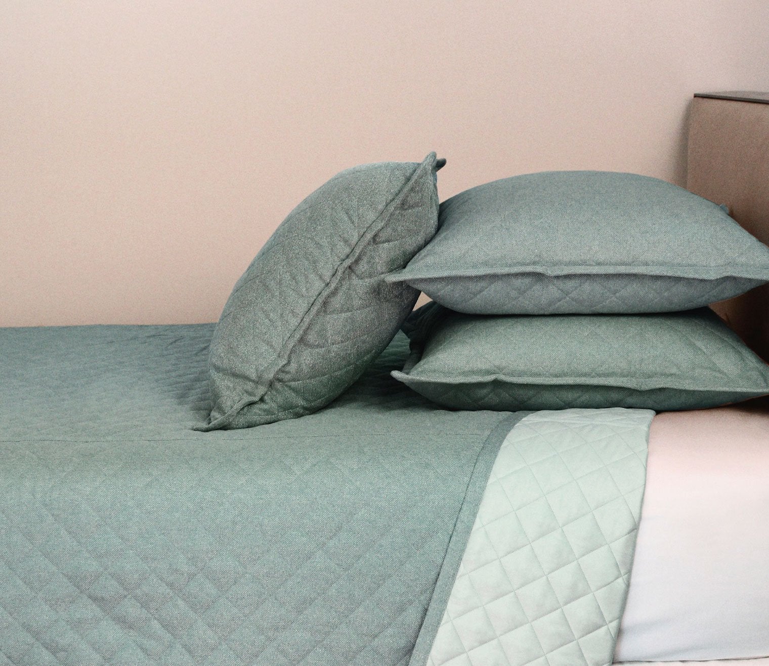 Baby Basket Diamond Quilted Coverlet and Euro Sham Set