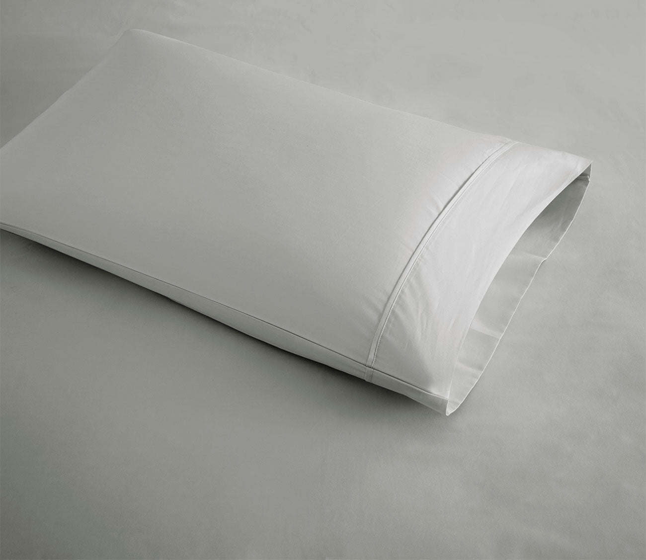 400TC Wrinkle Resistant Cotton Sateen Sheet Set by Beautyrest