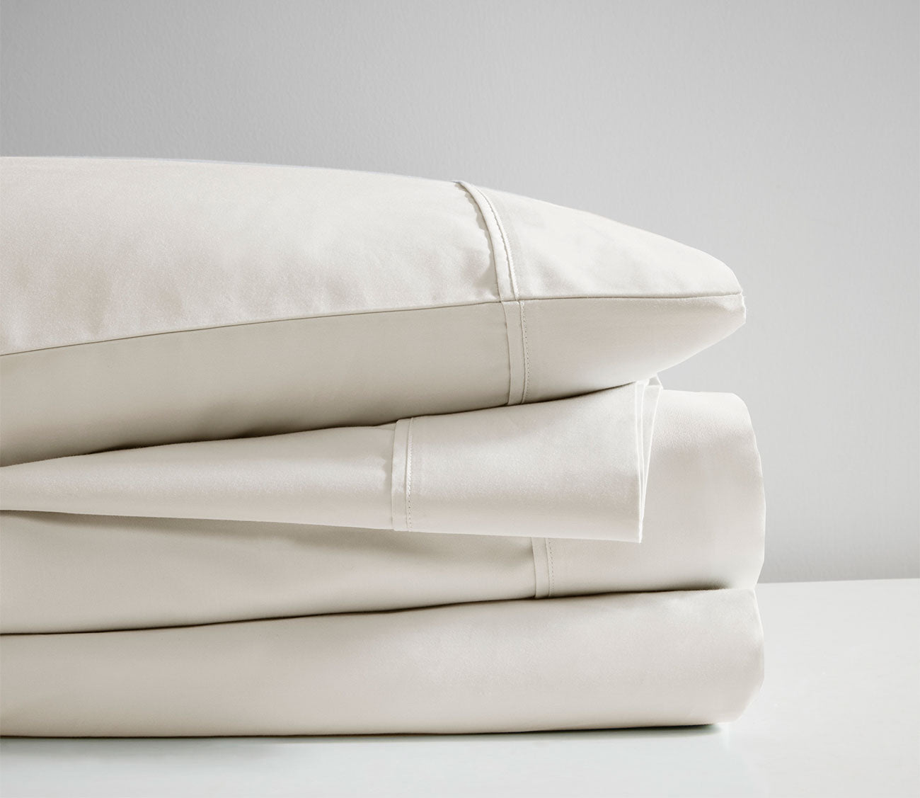 700TC Tri-Blend Antimicrobial Sheet Set by Beautyrest