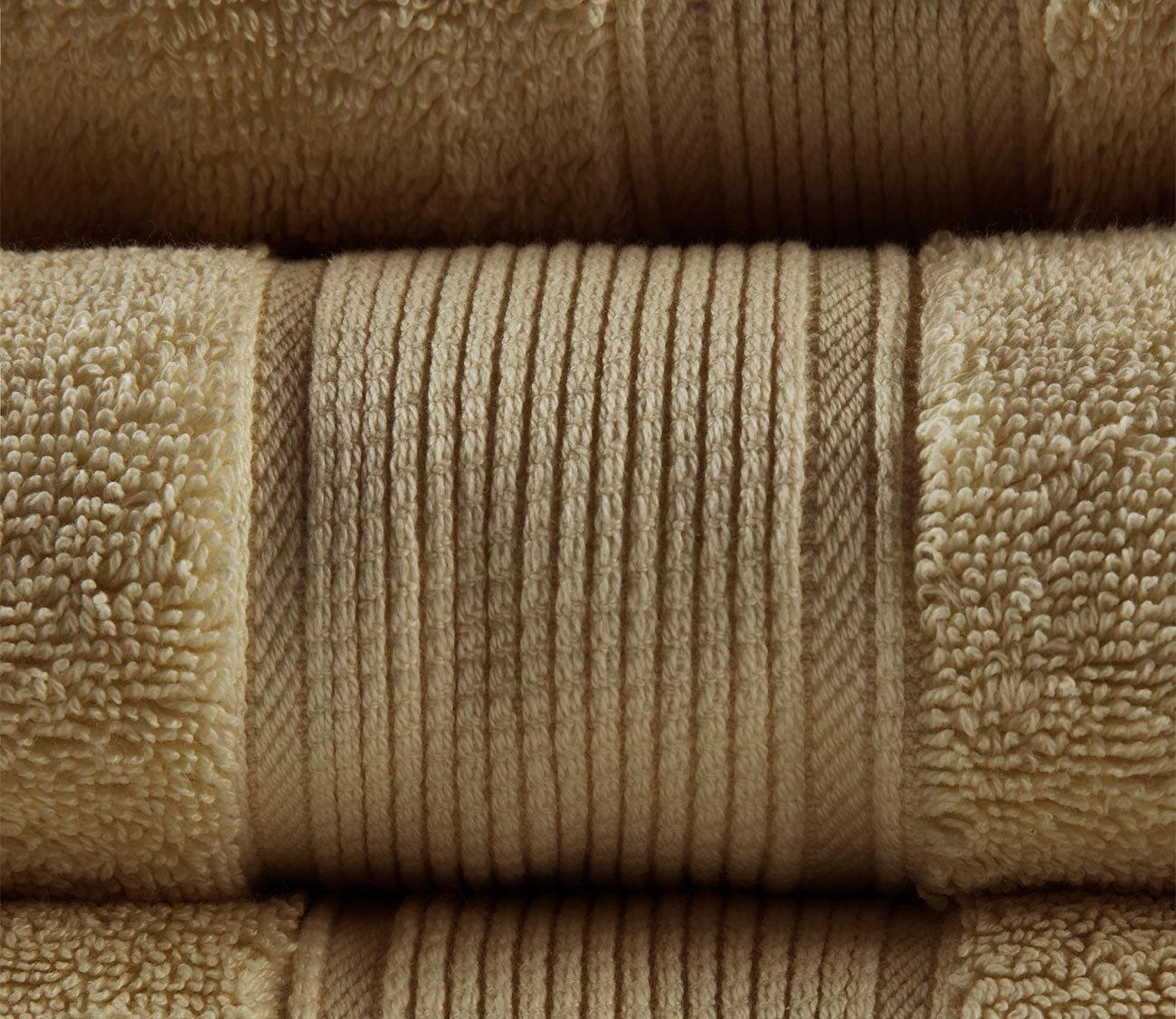 800GSM Luxury Cotton 8pc Bath Towel Set by Madison Park Signature