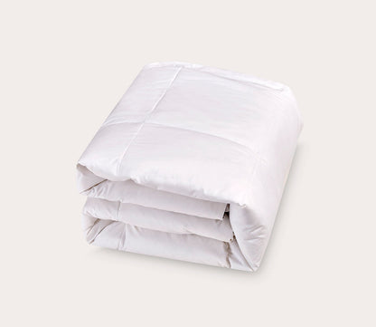 All Season Cotton White Goose Feather and Down Fiber Comforter by Elle Décor